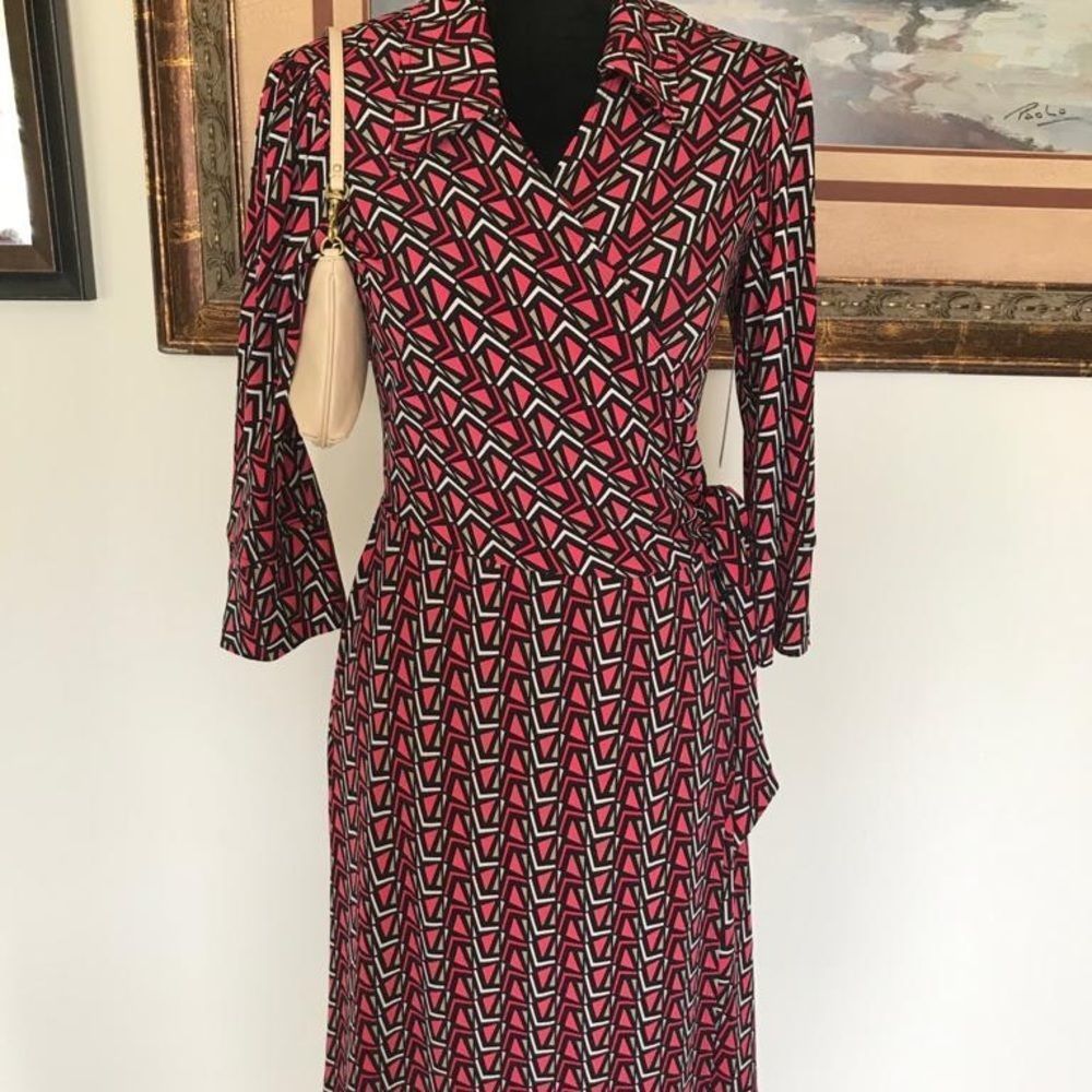NWT’s size Small Laundry by design wrap dress 